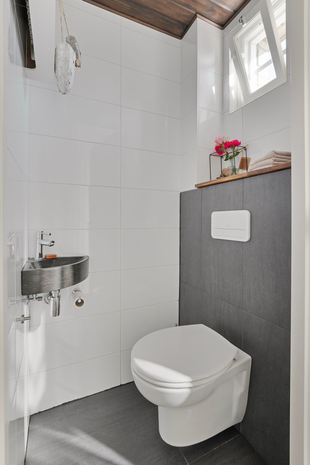 Photo 11 of Wormerstraat 7