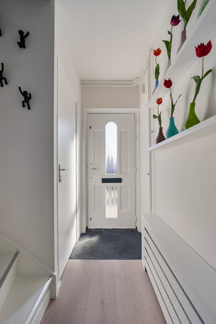 Photo 10 of Wormerstraat 7