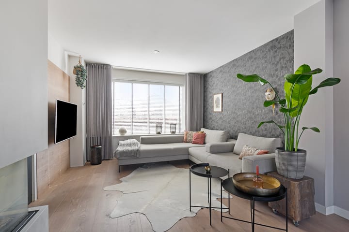 Photo 12 of Wormerstraat 7