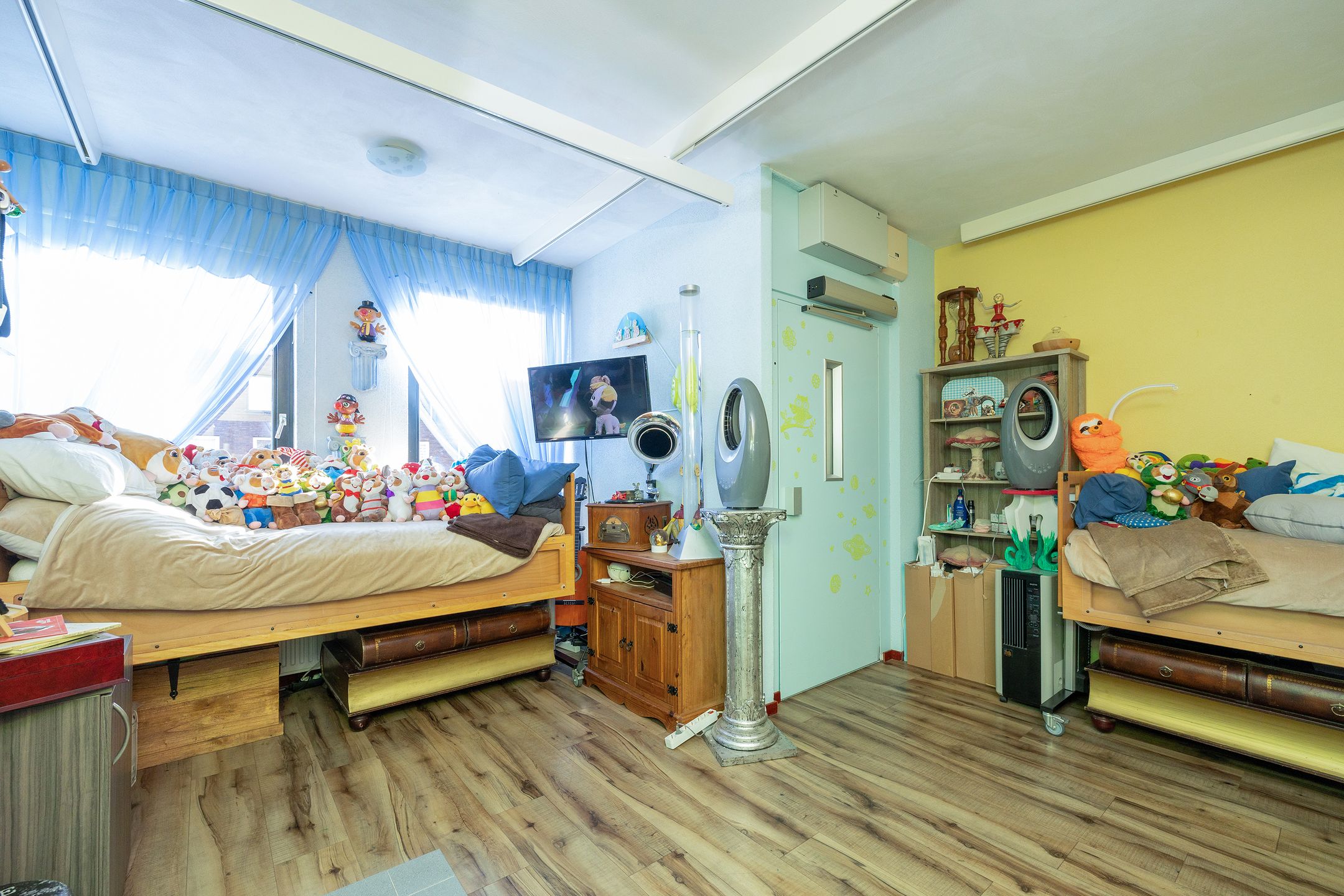 Photo 21 of Los Angelesstraat 60