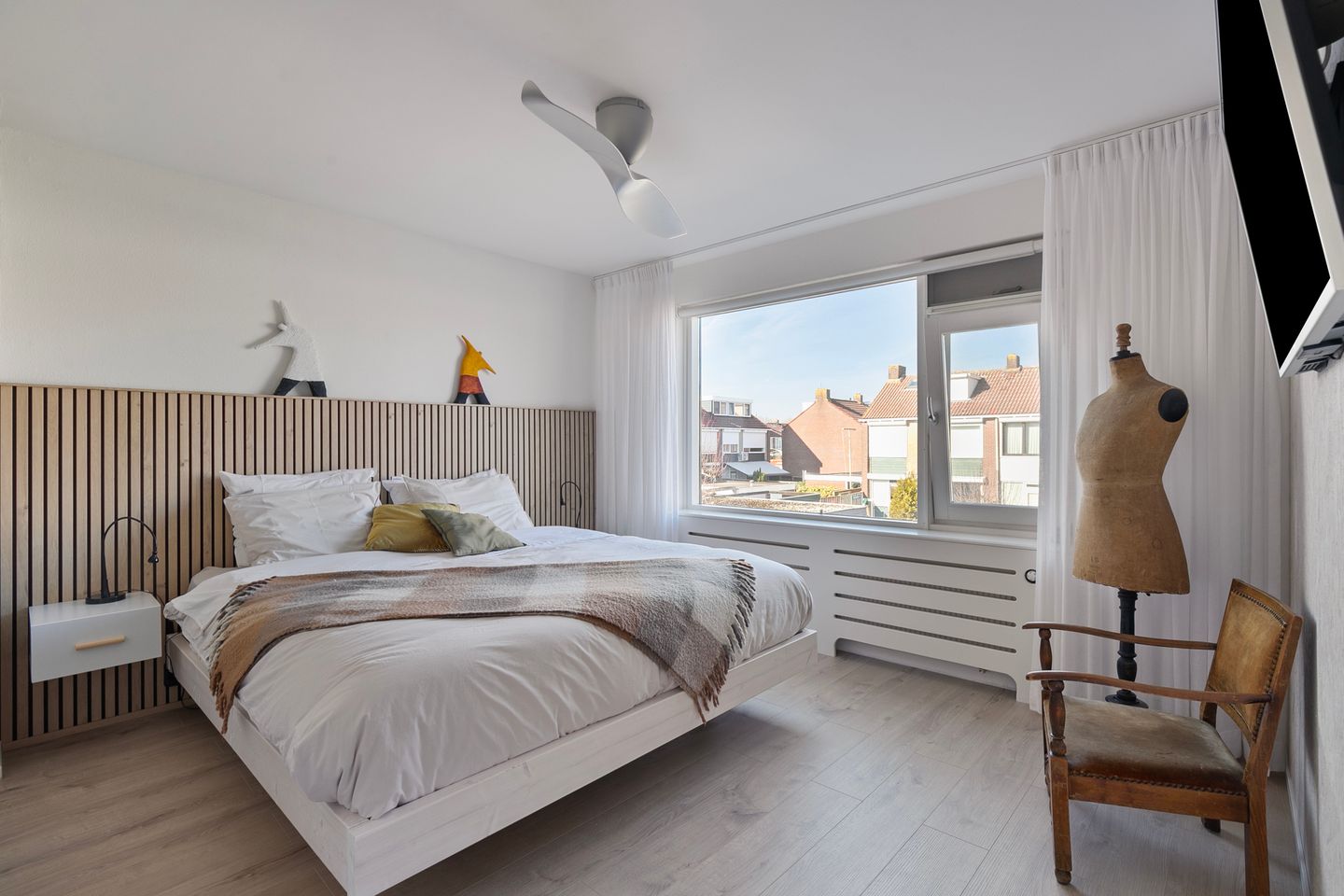 Photo 4 of Wormerstraat 7