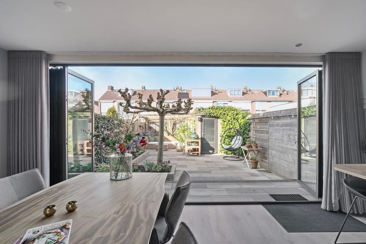 Photo 22 of Wormerstraat 7