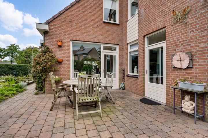 Foto 32 van Molenveldstraat 26