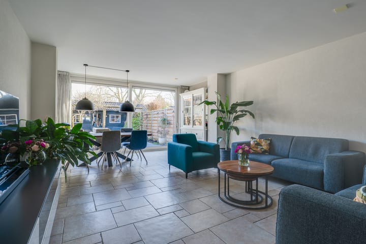 Foto 2 van Zirkoon 6