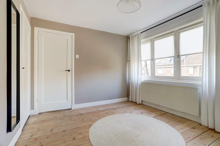 Foto 24 van Kwaadeindstraat 92