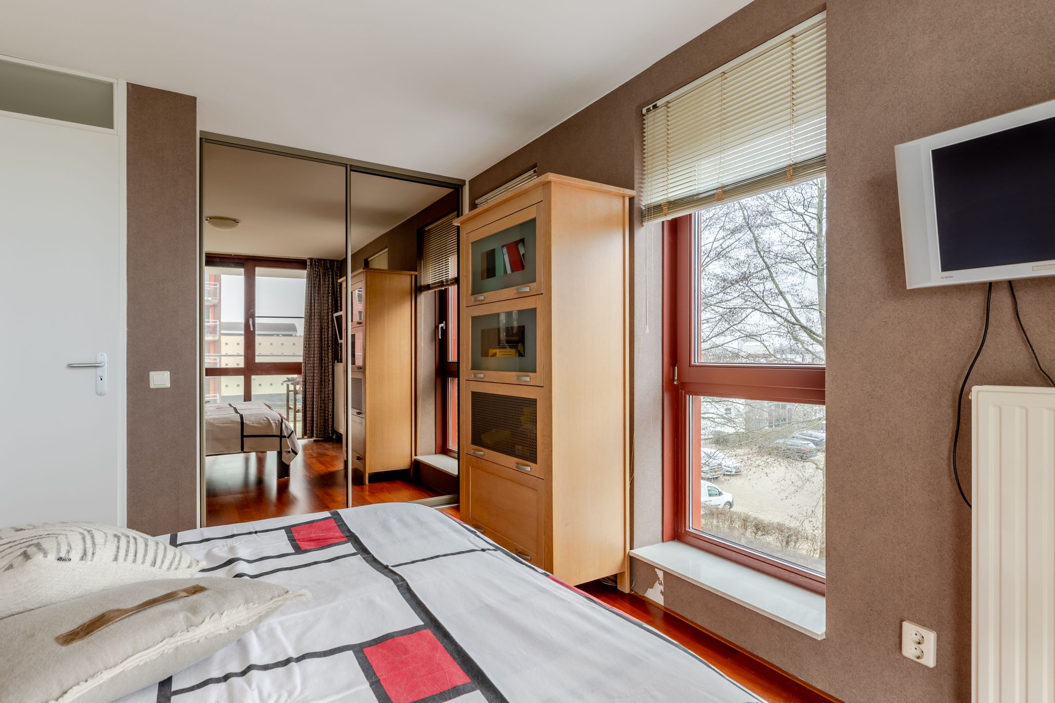 Foto 24 van Waterlinze 76