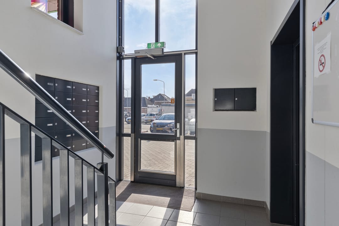 Foto 8 van Spoorstraat 9-C