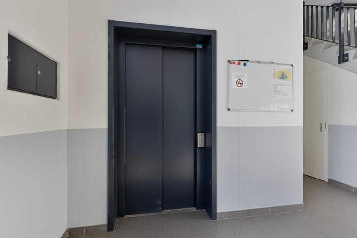 Foto 9 van Spoorstraat 9-C