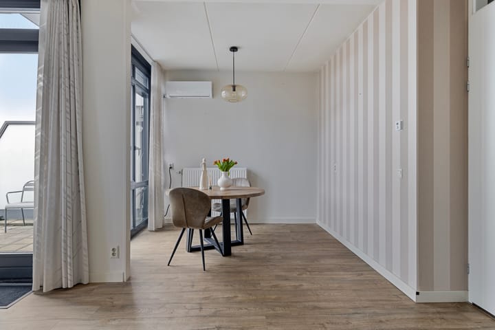 Foto 23 van Spoorstraat 9-C