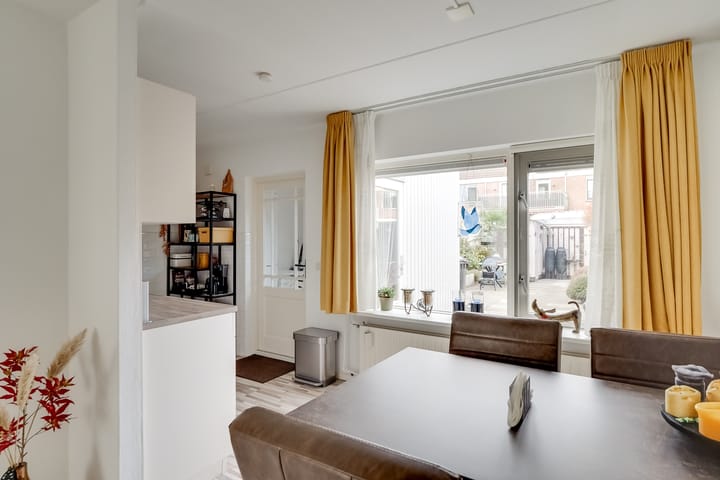 Foto 17 van Klaproos 3