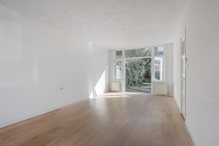 Foto 3 van Professor Van der Waalsstraat 29