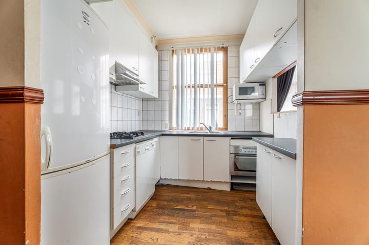 Photo 8 of Van Dijckstraat 23