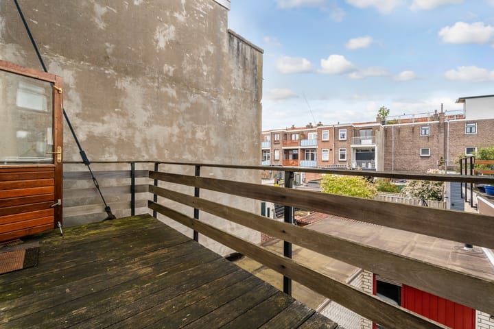 Photo 18 of Van Dijckstraat 23