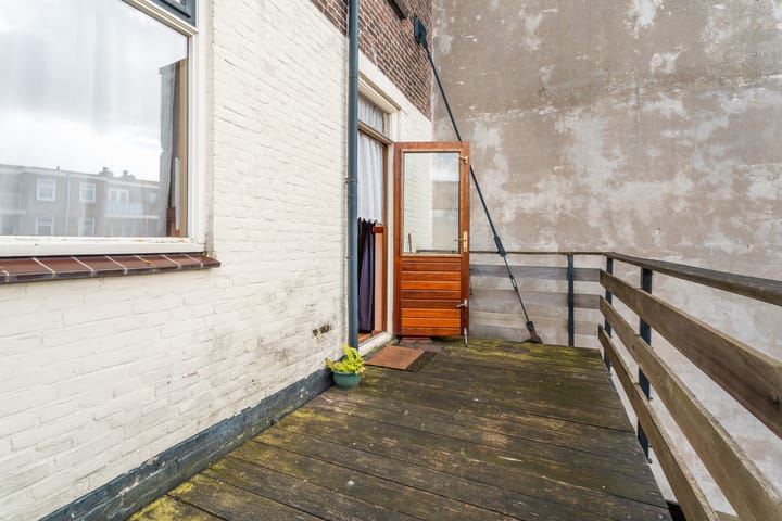 Photo 19 of Van Dijckstraat 23