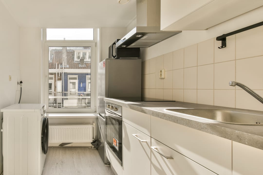 Foto 8 van Albert Cuypstraat 164-B