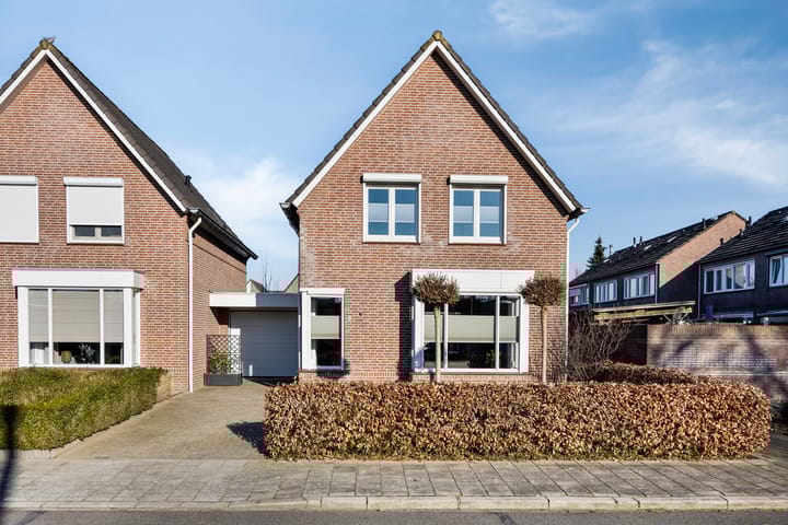 Photo 4 of Bremstraat 2