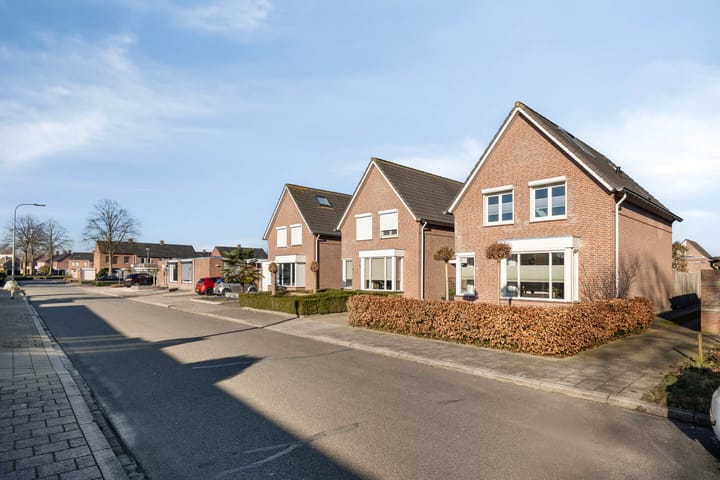 Foto 39 van Bremstraat 2