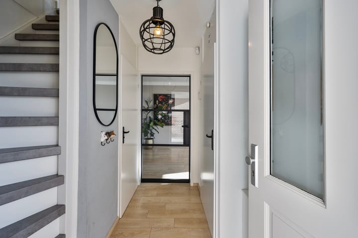 Photo 6 of Bremstraat 2