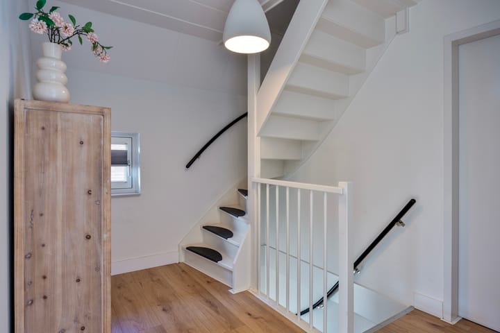 Photo 23 of Bremstraat 2