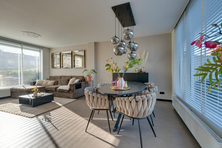 Foto 2 van Meteorenweg 81