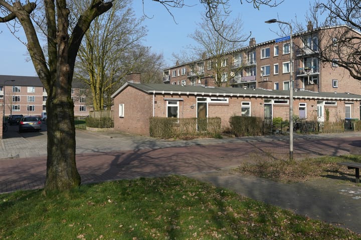 Foto 2 van St. Jacobslaan 250