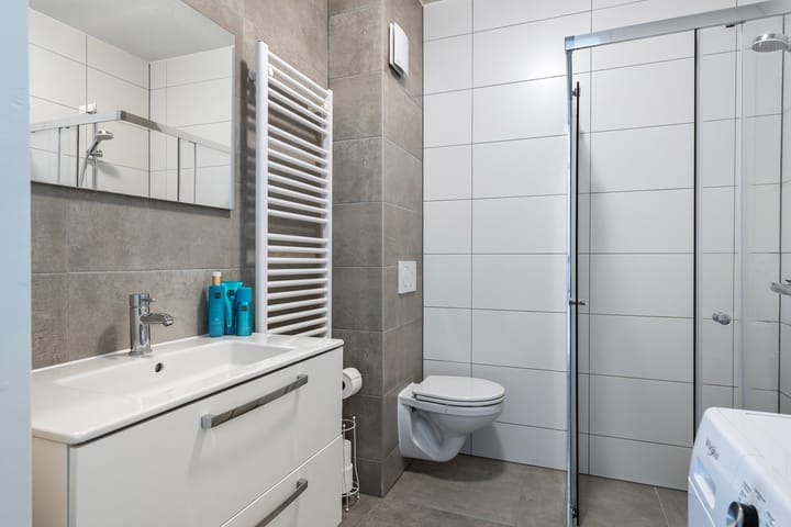 Photo 21 of Groes 15