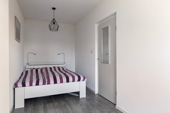 Photo 24 of Groes 15