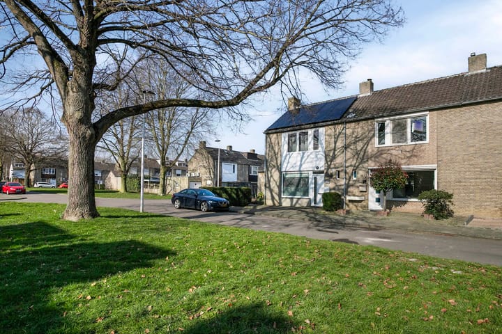 Foto 2 van Ebenistendreef 10