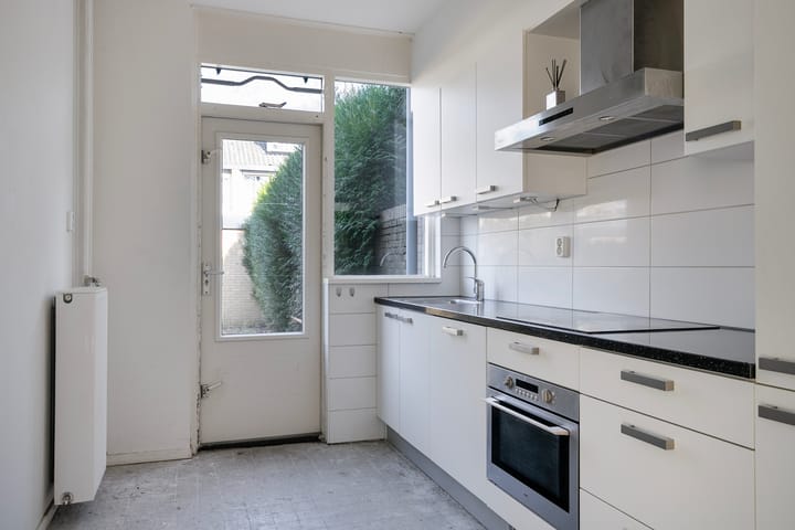 Foto 13 van Rechterenstraat 88