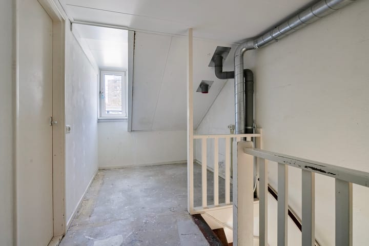 Foto 32 van Rechterenstraat 88