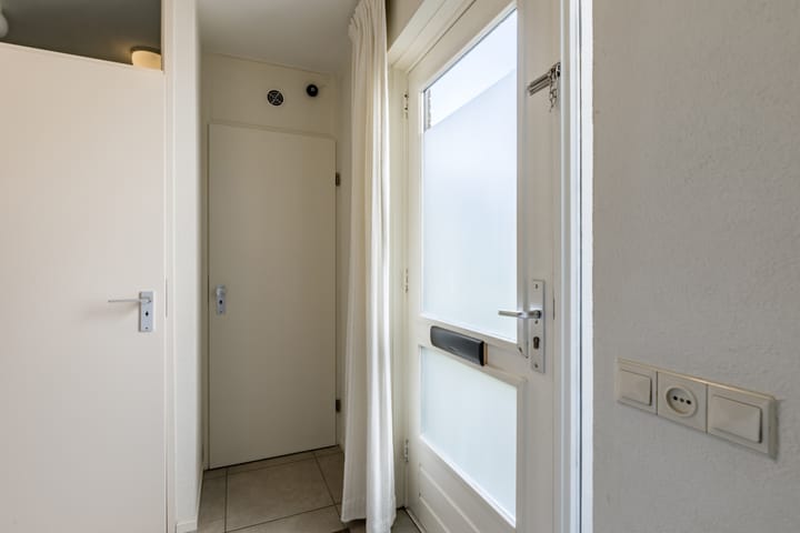 Photo 8 of Molenstraat 143