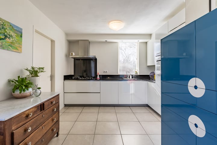 Photo 15 of Molenstraat 143