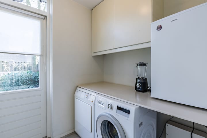 Photo 19 of Molenstraat 143