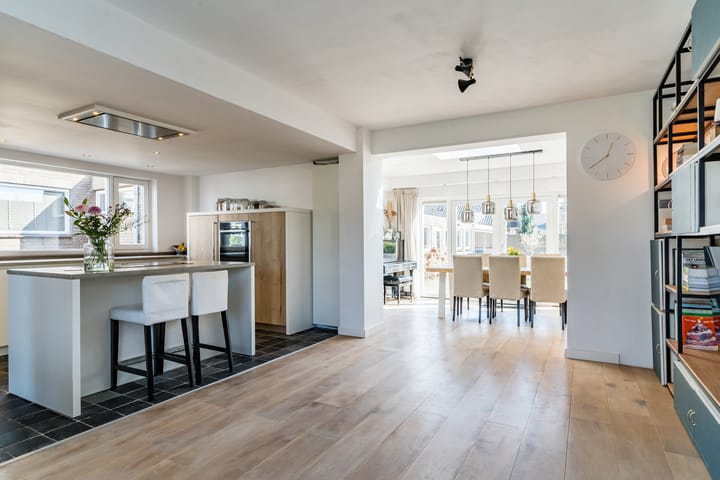 Foto 11 van Zeshoevenstraat 71