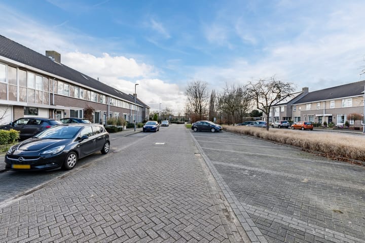 Photo 39 of Molenstraat 143