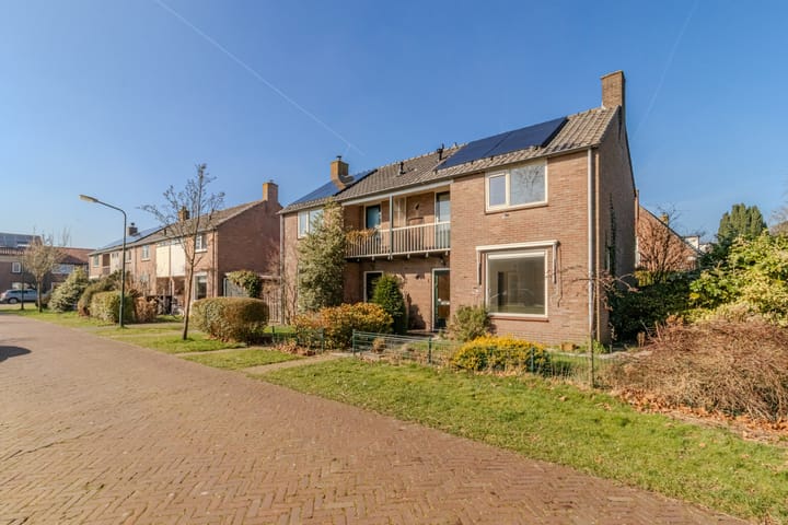 Foto 26 van Droonecampstraat 1