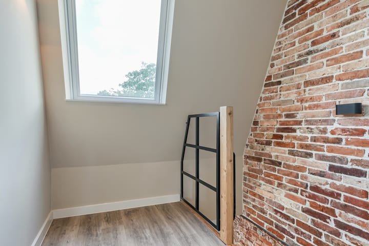 Foto 50 van Valkenierslaan 142