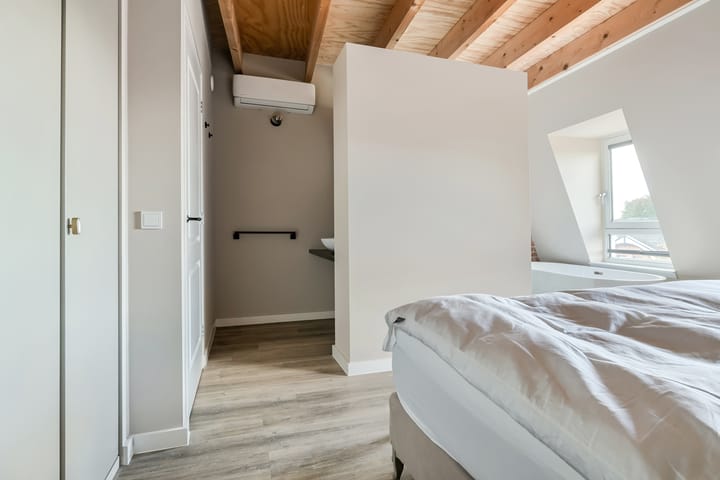 Foto 53 van Valkenierslaan 142