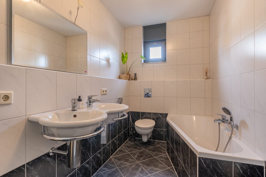 Foto 16 van Uithof 12