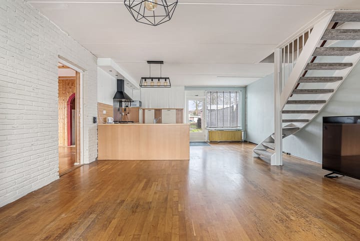 Photo 7 of Hofmark 99