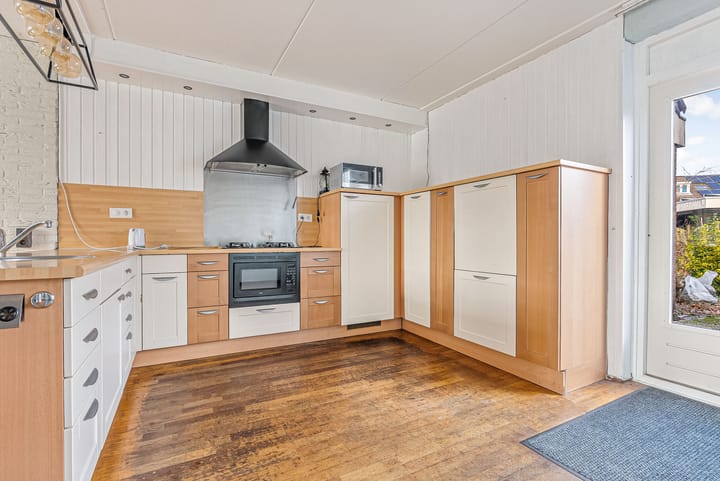 Photo 9 of Hofmark 99