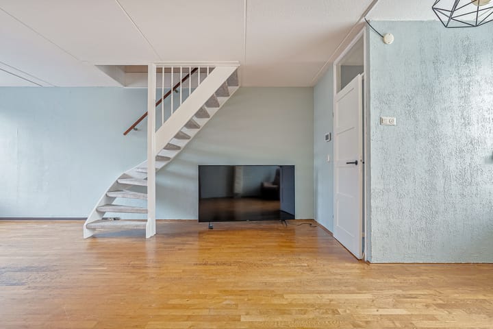 Photo 18 of Hofmark 99