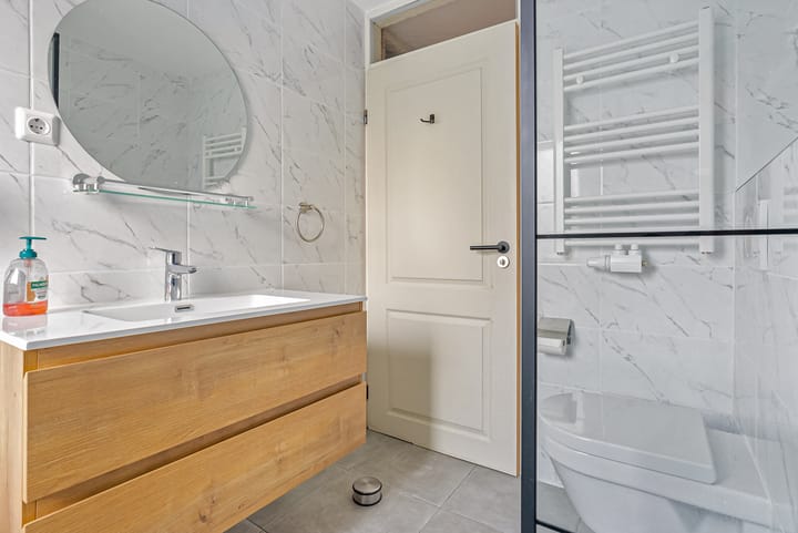 Photo 23 of Hofmark 99