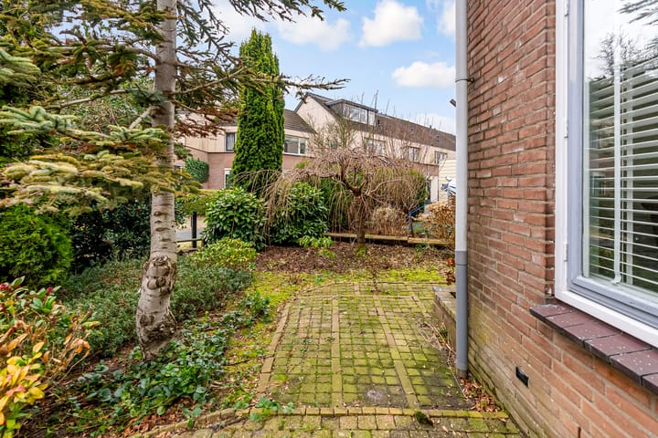 Photo 31 of Hofmark 99