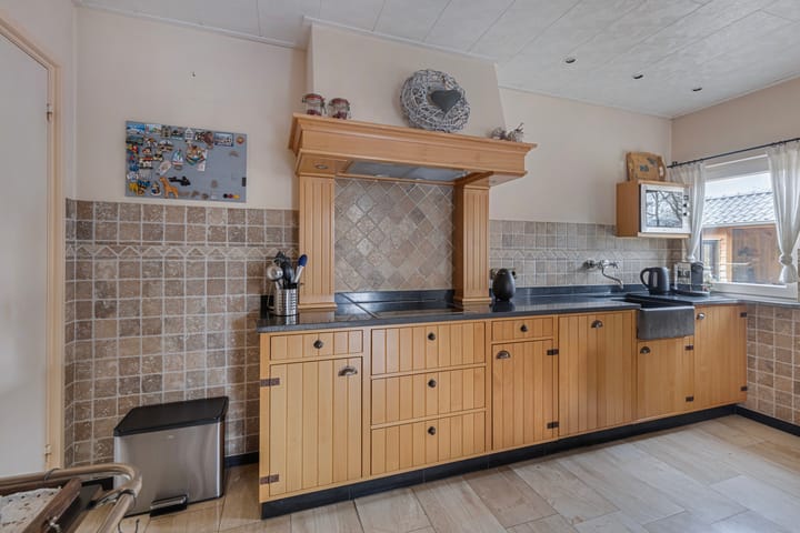 Foto 12 van Sint Antoniusstraat 36