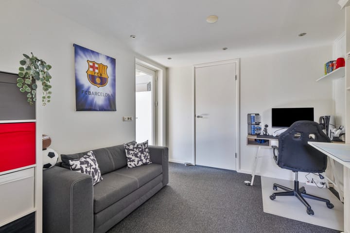 Foto 20 van Abdis Belastraat 2