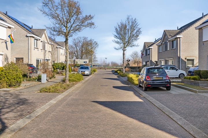 Foto 40 van Abdis Belastraat 2