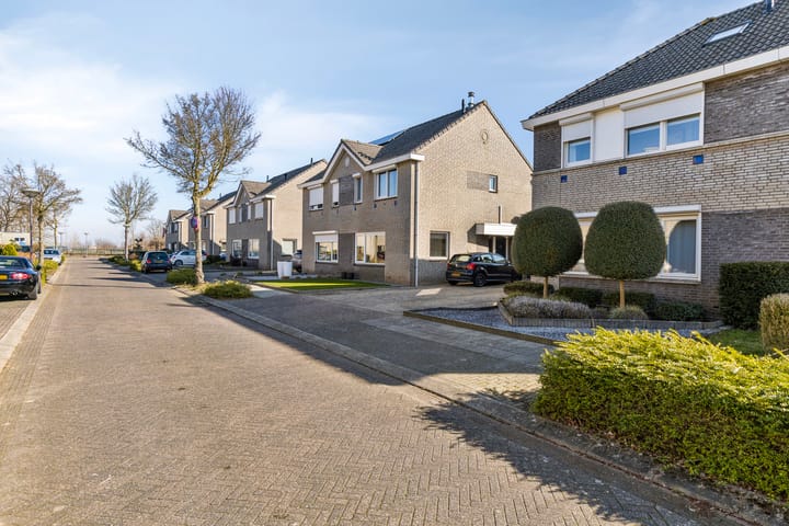 Foto 41 van Abdis Belastraat 2