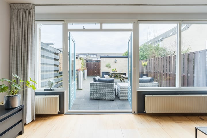 Foto 9 van Eline Vereplantsoen 49