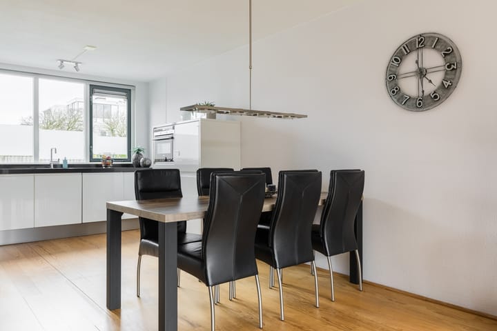 Foto 11 van Eline Vereplantsoen 49